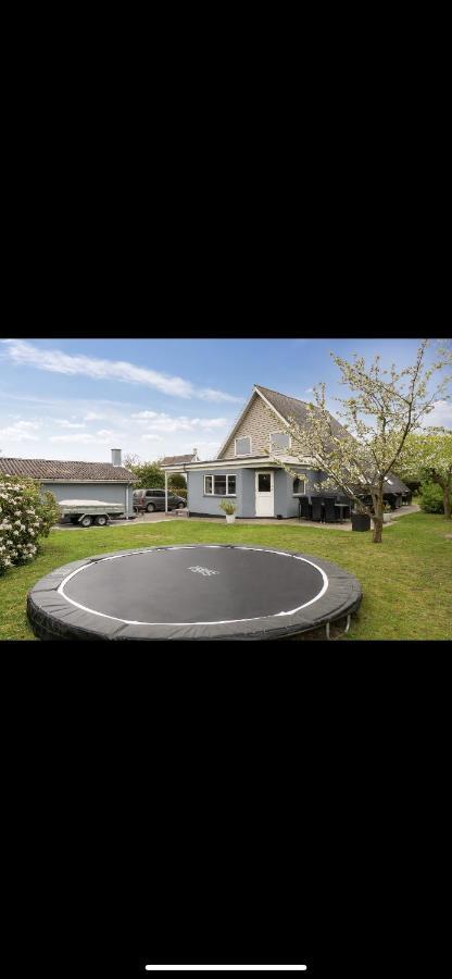 Big Villa In Stege Near Mons Klint With Trampolin Eksteriør bilde